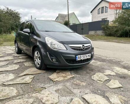 Серый Опель Корса, объемом двигателя 1.25 л и пробегом 250 тыс. км за 4999 $, фото 6 на Automoto.ua