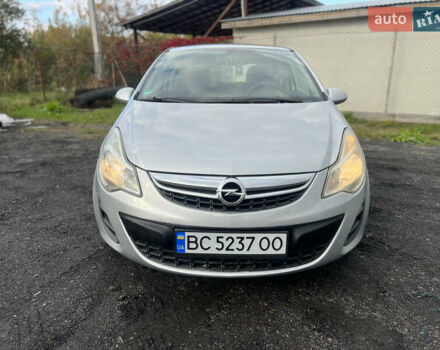 Сірий Опель Корса, об'ємом двигуна 1.25 л та пробігом 196 тис. км за 3700 $, фото 1 на Automoto.ua