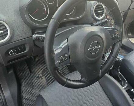 Серый Опель Корса, объемом двигателя 1.25 л и пробегом 250 тыс. км за 4999 $, фото 58 на Automoto.ua