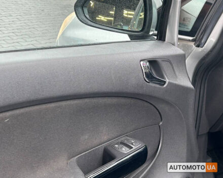 Серый Опель Корса, объемом двигателя 1 л и пробегом 193 тыс. км за 5000 $, фото 6 на Automoto.ua