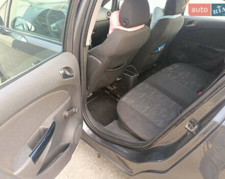 Серый Опель Корса, объемом двигателя 1.23 л и пробегом 314 тыс. км за 4900 $, фото 7 на Automoto.ua