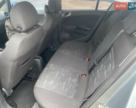 Сірий Опель Корса, об'ємом двигуна 1.25 л та пробігом 260 тис. км за 4750 $, фото 7 на Automoto.ua