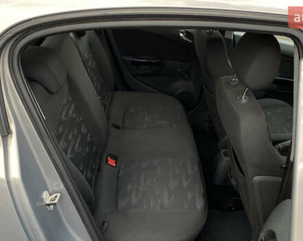 Сірий Опель Корса, об'ємом двигуна 0 л та пробігом 185 тис. км за 5899 $, фото 24 на Automoto.ua