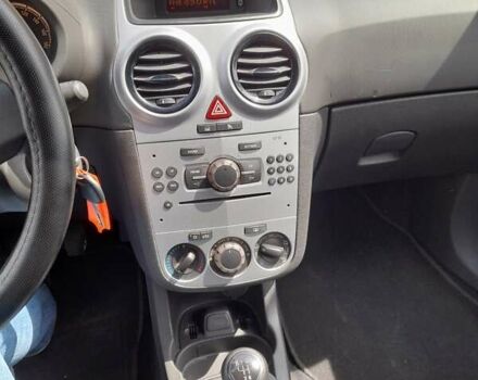 Серый Опель Корса, объемом двигателя 1.4 л и пробегом 177 тыс. км за 5500 $, фото 8 на Automoto.ua