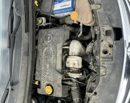 Сірий Опель Корса, об'ємом двигуна 1.25 л та пробігом 196 тис. км за 3700 $, фото 12 на Automoto.ua