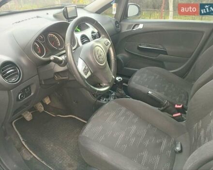Сірий Опель Корса, об'ємом двигуна 1.3 л та пробігом 230 тис. км за 4800 $, фото 7 на Automoto.ua