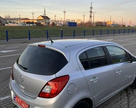 Сірий Опель Корса, об'ємом двигуна 1.36 л та пробігом 207 тис. км за 5500 $, фото 5 на Automoto.ua