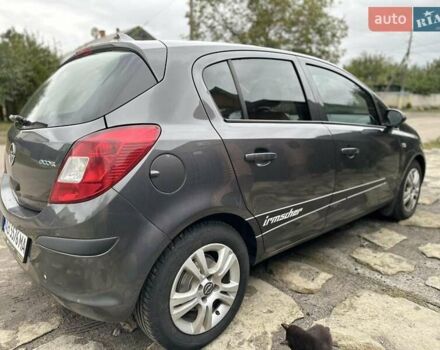 Серый Опель Корса, объемом двигателя 1.25 л и пробегом 250 тыс. км за 4999 $, фото 52 на Automoto.ua