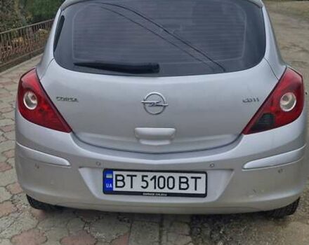 Серый Опель Корса, объемом двигателя 1.3 л и пробегом 220 тыс. км за 3650 $, фото 5 на Automoto.ua