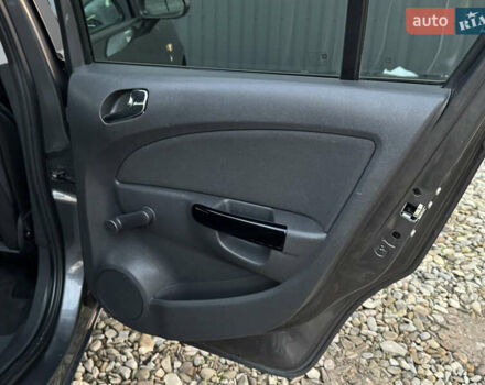 Серый Опель Корса, объемом двигателя 1.4 л и пробегом 203 тыс. км за 6250 $, фото 50 на Automoto.ua