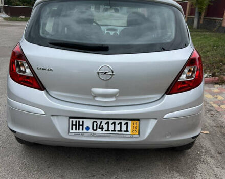 Сірий Опель Корса, об'ємом двигуна 1.3 л та пробігом 103 тис. км за 5500 $, фото 4 на Automoto.ua