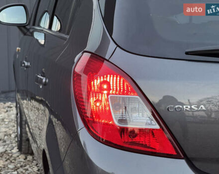 Серый Опель Корса, объемом двигателя 1.4 л и пробегом 203 тыс. км за 6250 $, фото 25 на Automoto.ua
