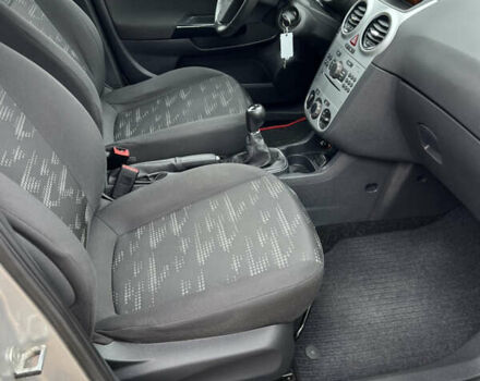 Сірий Опель Корса, об'ємом двигуна 1.3 л та пробігом 103 тис. км за 5500 $, фото 10 на Automoto.ua