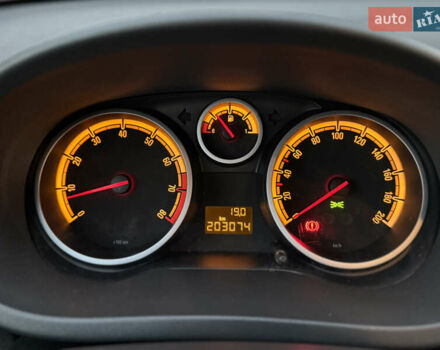 Серый Опель Корса, объемом двигателя 1.4 л и пробегом 203 тыс. км за 6250 $, фото 42 на Automoto.ua