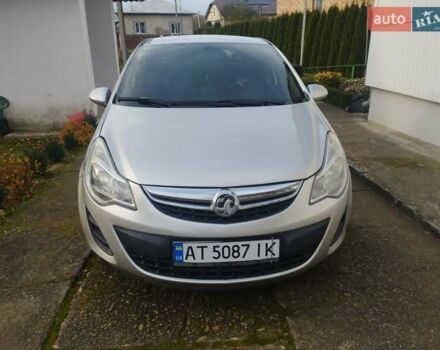 Сірий Опель Корса, об'ємом двигуна 1.3 л та пробігом 230 тис. км за 4800 $, фото 6 на Automoto.ua