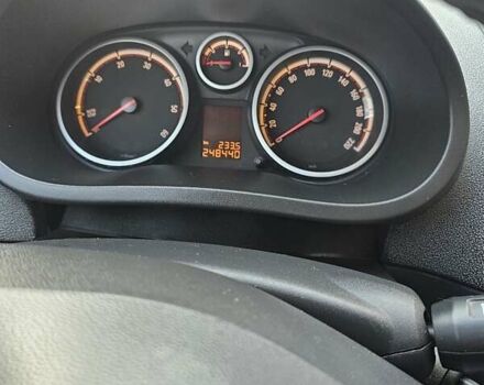 Серый Опель Корса, объемом двигателя 1.25 л и пробегом 250 тыс. км за 4999 $, фото 61 на Automoto.ua