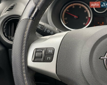 Сірий Опель Корса, об'ємом двигуна 0 л та пробігом 185 тис. км за 5899 $, фото 39 на Automoto.ua