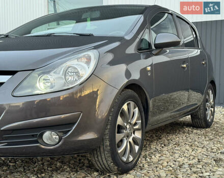 Серый Опель Корса, объемом двигателя 1.4 л и пробегом 203 тыс. км за 6250 $, фото 12 на Automoto.ua