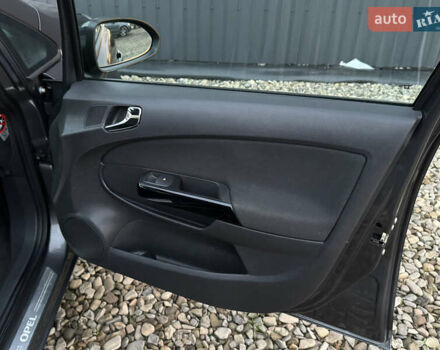 Серый Опель Корса, объемом двигателя 1.4 л и пробегом 203 тыс. км за 6250 $, фото 33 на Automoto.ua