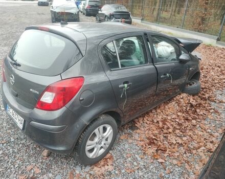 Сірий Опель Корса, об'ємом двигуна 1.2 л та пробігом 200 тис. км за 1000 $, фото 3 на Automoto.ua