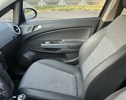 Серый Опель Корса, объемом двигателя 1.25 л и пробегом 250 тыс. км за 4999 $, фото 59 на Automoto.ua