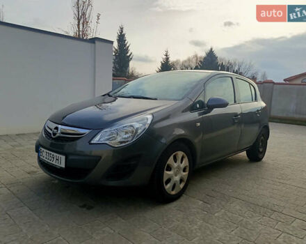 Серый Опель Корса, объемом двигателя 1.23 л и пробегом 314 тыс. км за 4900 $, фото 1 на Automoto.ua