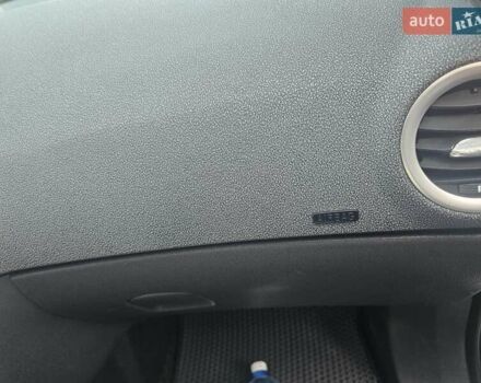 Серый Опель Корса, объемом двигателя 1.25 л и пробегом 250 тыс. км за 4999 $, фото 63 на Automoto.ua