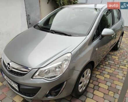 Сірий Опель Корса, об'ємом двигуна 1.23 л та пробігом 210 тис. км за 5450 $, фото 5 на Automoto.ua