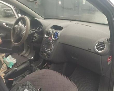 Серый Опель Корса, объемом двигателя 1.25 л и пробегом 325 тыс. км за 4800 $, фото 3 на Automoto.ua