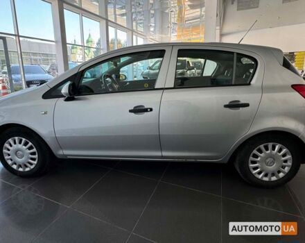 Серый Опель Корса, объемом двигателя 1 л и пробегом 180 тыс. км за 5600 $, фото 3 на Automoto.ua