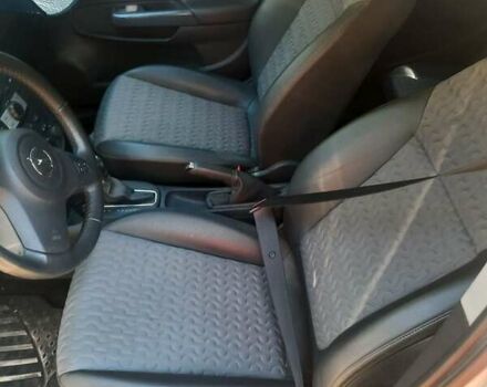 Сірий Опель Корса, об'ємом двигуна 1.4 л та пробігом 84 тис. км за 8000 $, фото 5 на Automoto.ua