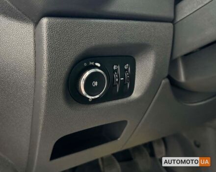 Серый Опель Корса, объемом двигателя 1 л и пробегом 180 тыс. км за 5600 $, фото 12 на Automoto.ua