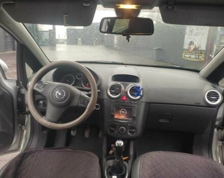 Серый Опель Корса, объемом двигателя 1.2 л и пробегом 325 тыс. км за 4800 $, фото 8 на Automoto.ua