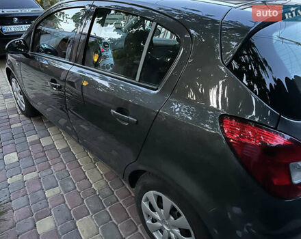 Сірий Опель Корса, об'ємом двигуна 1.25 л та пробігом 230 тис. км за 4200 $, фото 2 на Automoto.ua