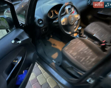 Сірий Опель Корса, об'ємом двигуна 1.25 л та пробігом 230 тис. км за 4200 $, фото 5 на Automoto.ua