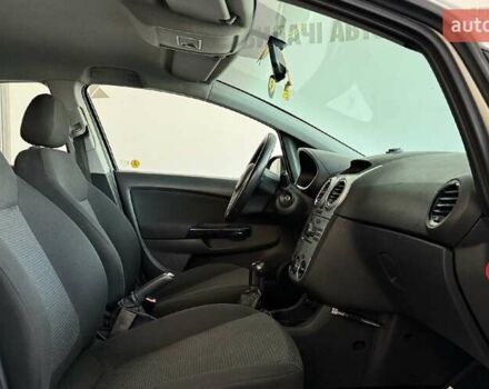 Опель Корса 2012 в Львове на Automoto.ua Серый Опель Корса, объемом двигателя 1 л и пробегом 180 тыс. км за 5600 $, фото 8 на Automoto.ua