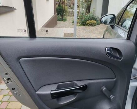 Сірий Опель Корса, об'ємом двигуна 1.23 л та пробігом 210 тис. км за 5450 $, фото 8 на Automoto.ua