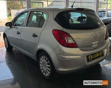 Серый Опель Корса, объемом двигателя 1 л и пробегом 180 тыс. км за 5600 $, фото 4 на Automoto.ua