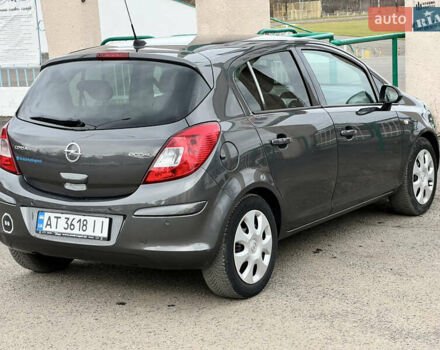 Серый Опель Корса, объемом двигателя 1.28 л и пробегом 241 тыс. км за 6700 $, фото 3 на Automoto.ua