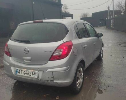 Серый Опель Корса, объемом двигателя 1.2 л и пробегом 325 тыс. км за 4800 $, фото 13 на Automoto.ua