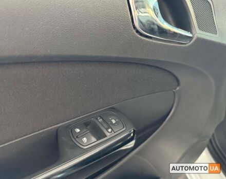 Серый Опель Корса, объемом двигателя 1 л и пробегом 180 тыс. км за 5600 $, фото 11 на Automoto.ua