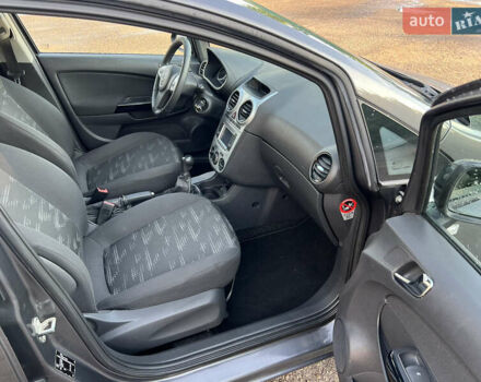 Сірий Опель Корса, об'ємом двигуна 1.3 л та пробігом 218 тис. км за 6950 $, фото 12 на Automoto.ua