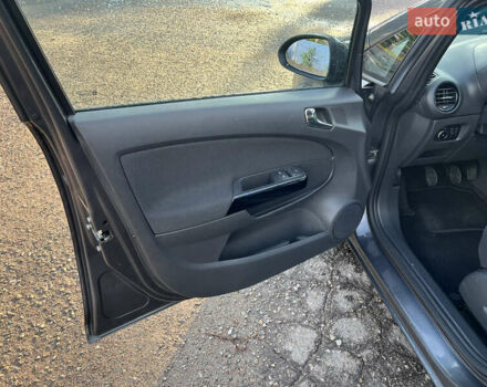 Сірий Опель Корса, об'ємом двигуна 1.3 л та пробігом 218 тис. км за 6950 $, фото 15 на Automoto.ua