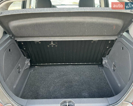 Сірий Опель Корса, об'ємом двигуна 1.3 л та пробігом 218 тис. км за 6950 $, фото 8 на Automoto.ua