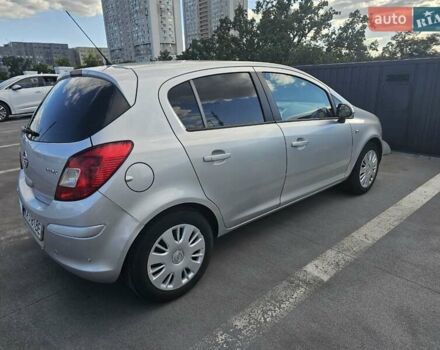 Сірий Опель Корса, об'ємом двигуна 1.3 л та пробігом 176 тис. км за 5300 $, фото 9 на Automoto.ua