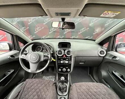 Серый Опель Корса, объемом двигателя 1.23 л и пробегом 172 тыс. км за 6100 $, фото 14 на Automoto.ua