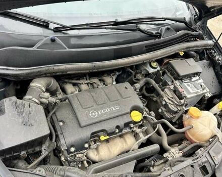 Серый Опель Корса, объемом двигателя 1.23 л и пробегом 172 тыс. км за 6100 $, фото 25 на Automoto.ua