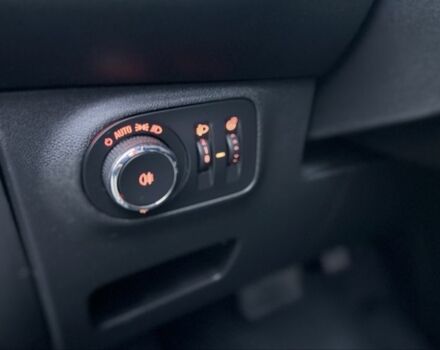 Серый Опель Корса, объемом двигателя 1.4 л и пробегом 128 тыс. км за 8799 $, фото 15 на Automoto.ua