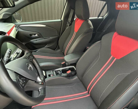 Серый Опель Корса, объемом двигателя 1.2 л и пробегом 35 тыс. км за 16900 $, фото 9 на Automoto.ua