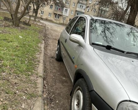 Серый Опель Корса, объемом двигателя 0 л и пробегом 1000 тыс. км за 1773 $, фото 2 на Automoto.ua